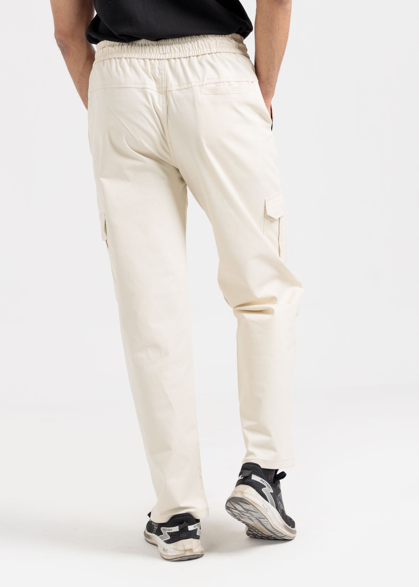 Relaxed Fit Cotton Cargo Trousers – Ivory