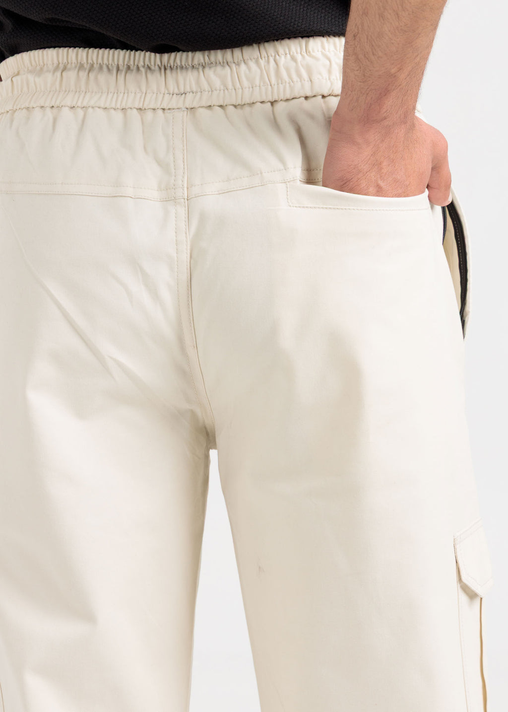 Relaxed Fit Cotton Cargo Trousers – Ivory
