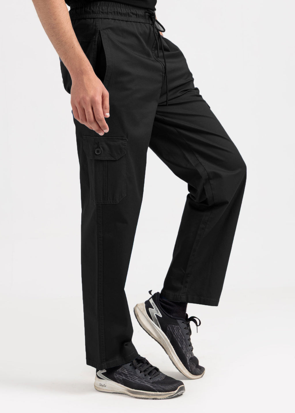 Relaxed Fit Cotton Cargo Trousers – Essential Black